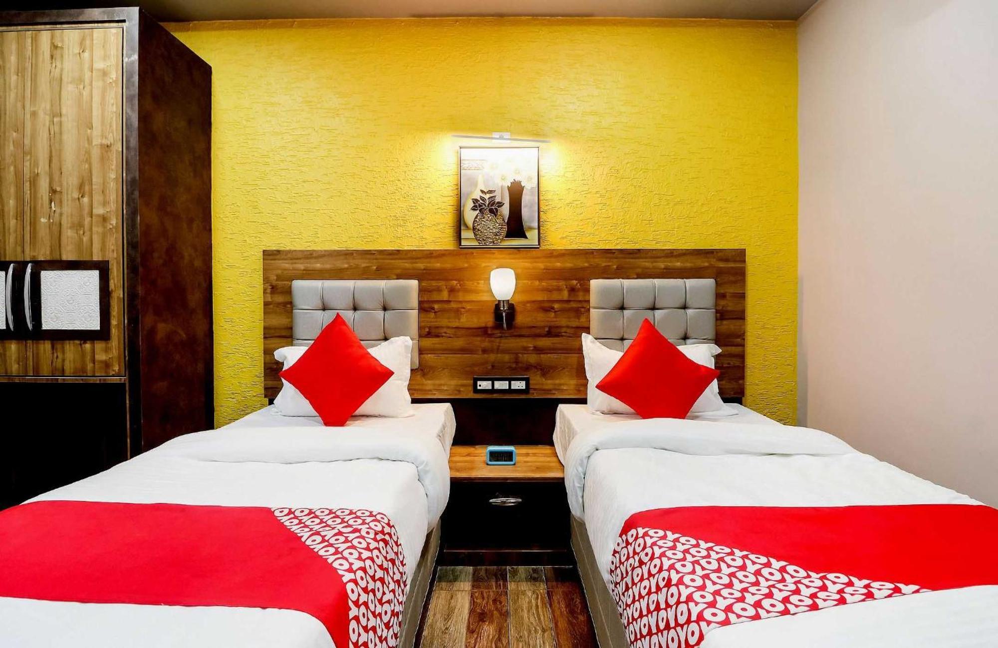 Super Hotel O Padma Manor Brahmapur Zewnętrze zdjęcie