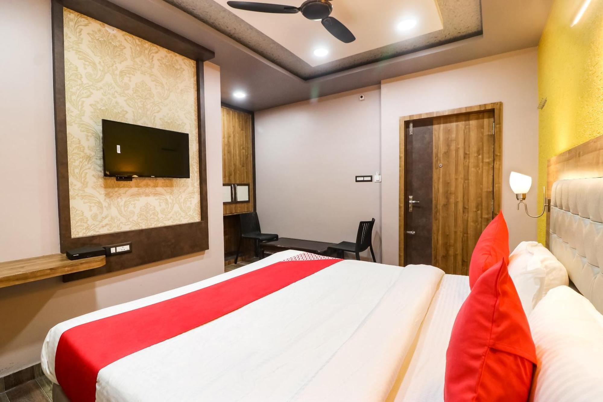 Super Hotel O Padma Manor Brahmapur Zewnętrze zdjęcie