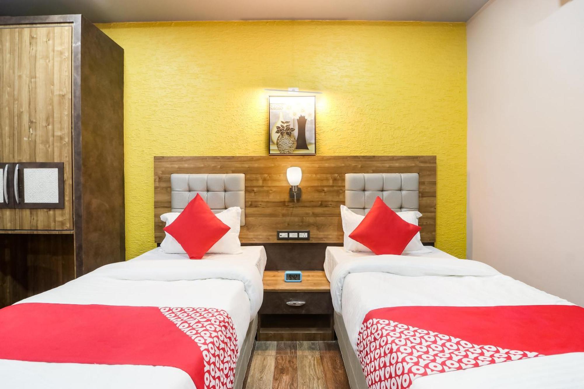 Super Hotel O Padma Manor Brahmapur Zewnętrze zdjęcie